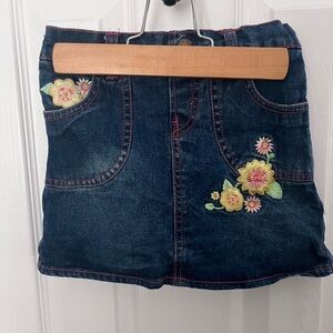 Levi's Girls' Blue Denim Skirt with flower embroidered detail pockets 4T